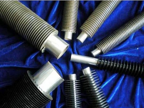 高頻焊連續型翅片管-01